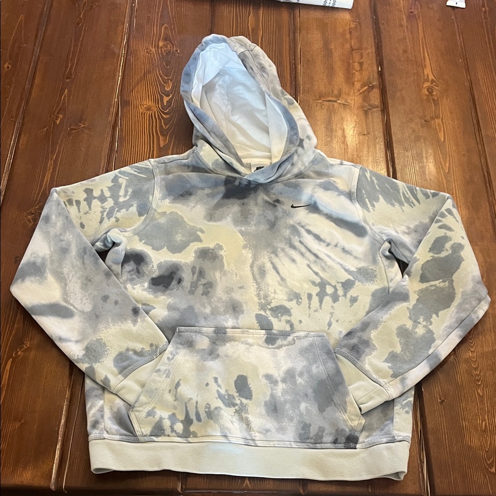 Nike hoodie in Gray and Cream